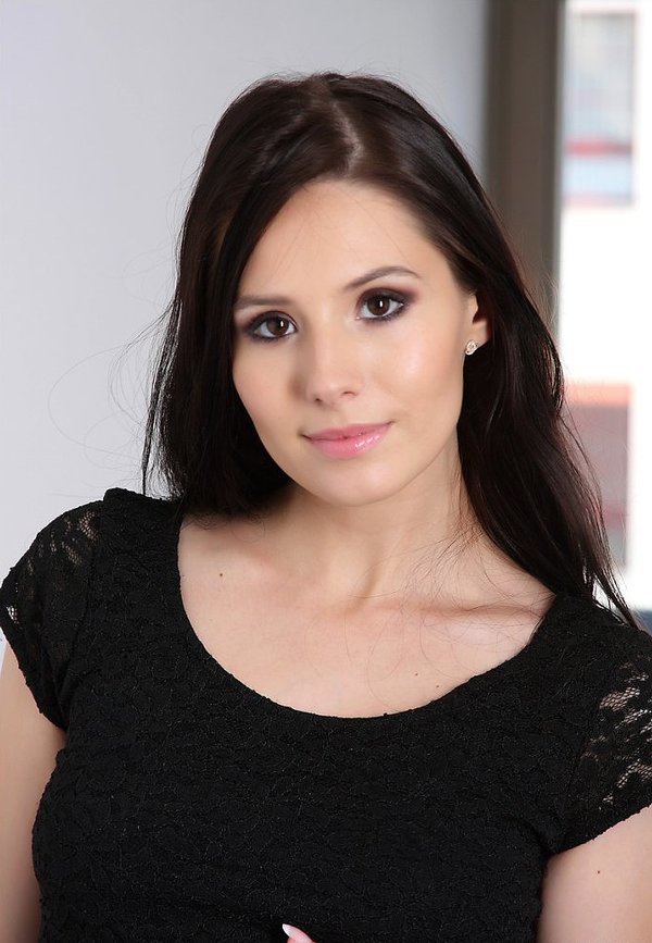 Евгения, 22 года, 1 размер груди